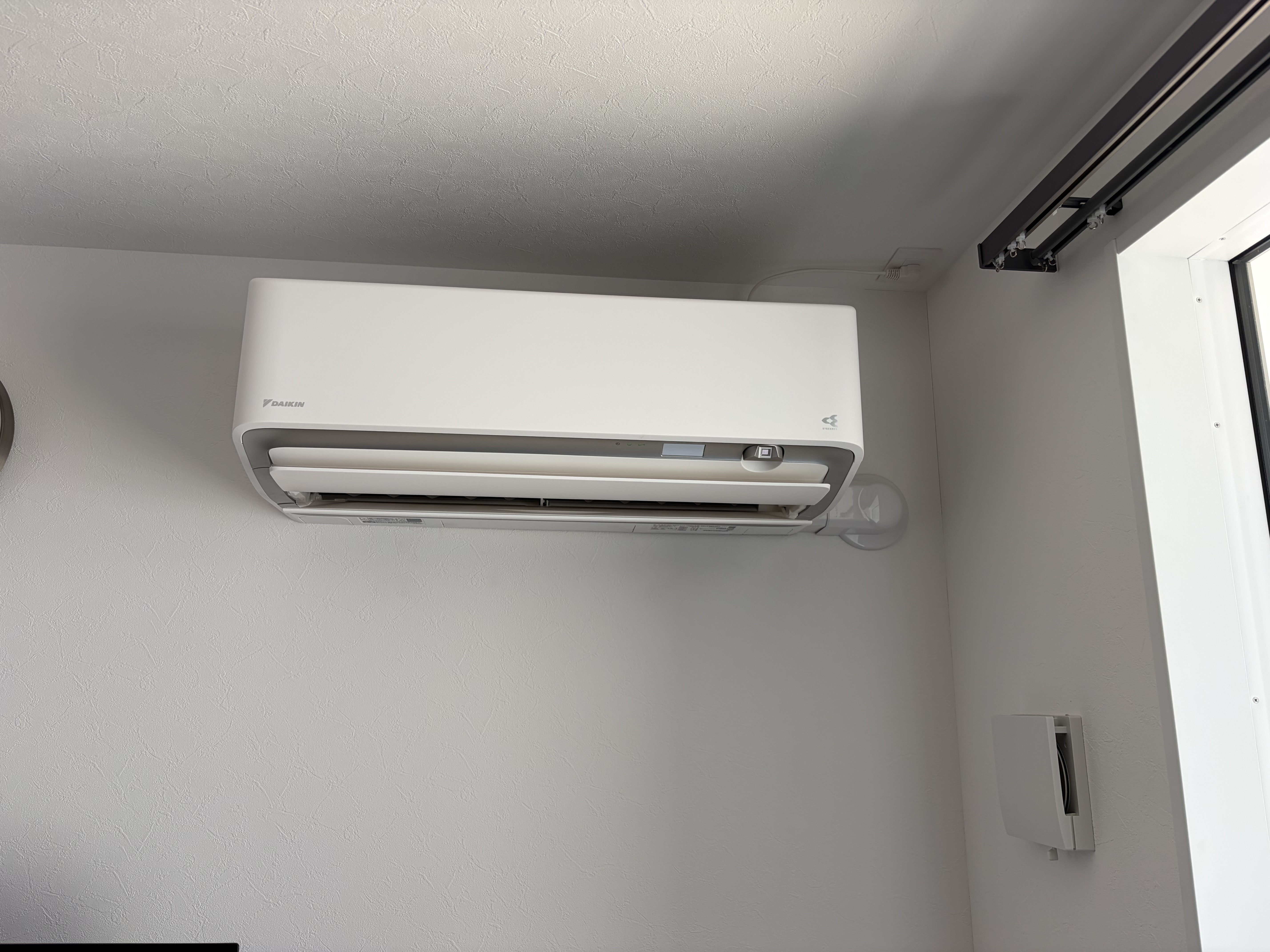 佐賀県神埼市でのエアコン取り付け