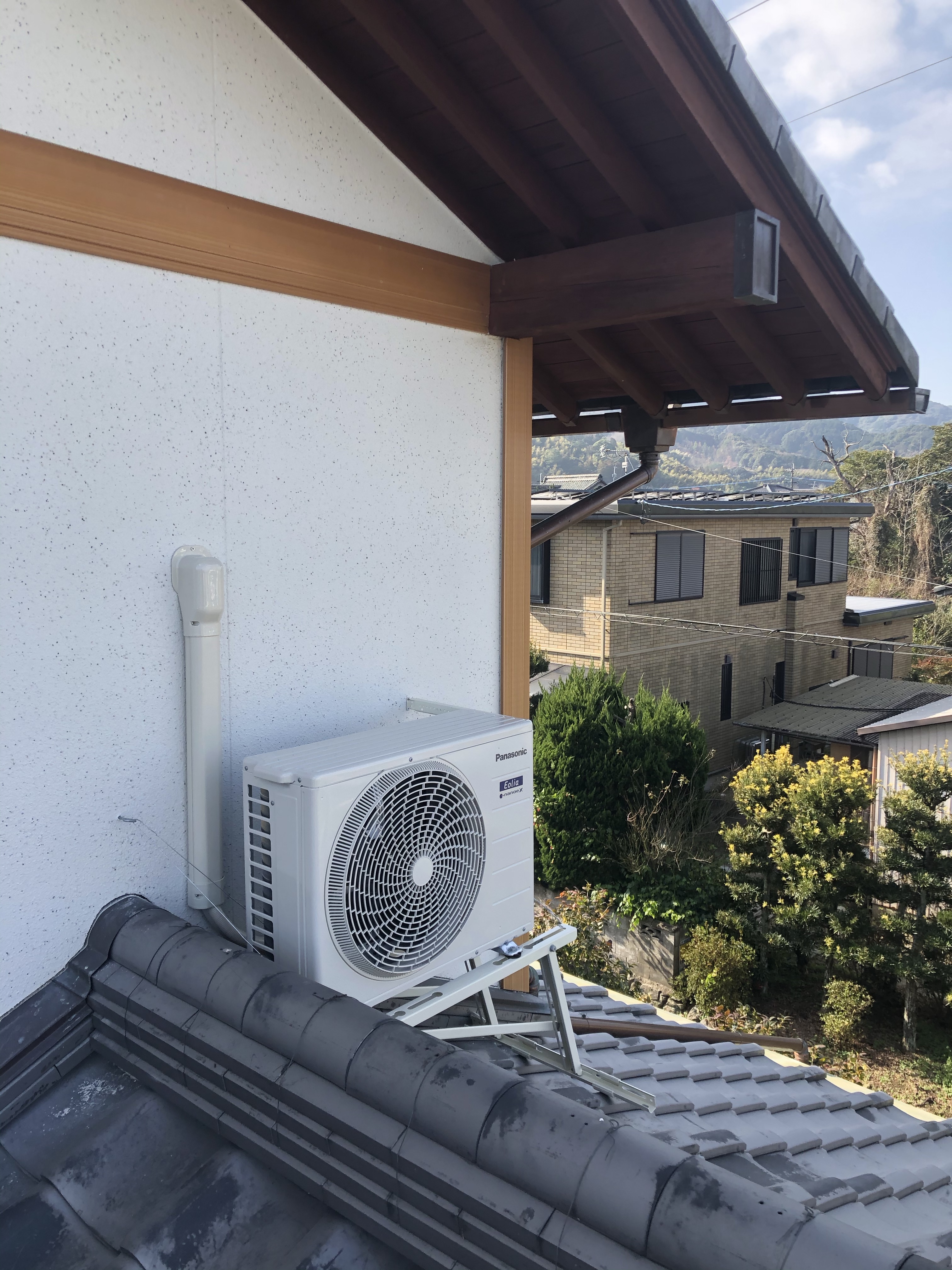 筑後市西牟田でのエアコン取り付け