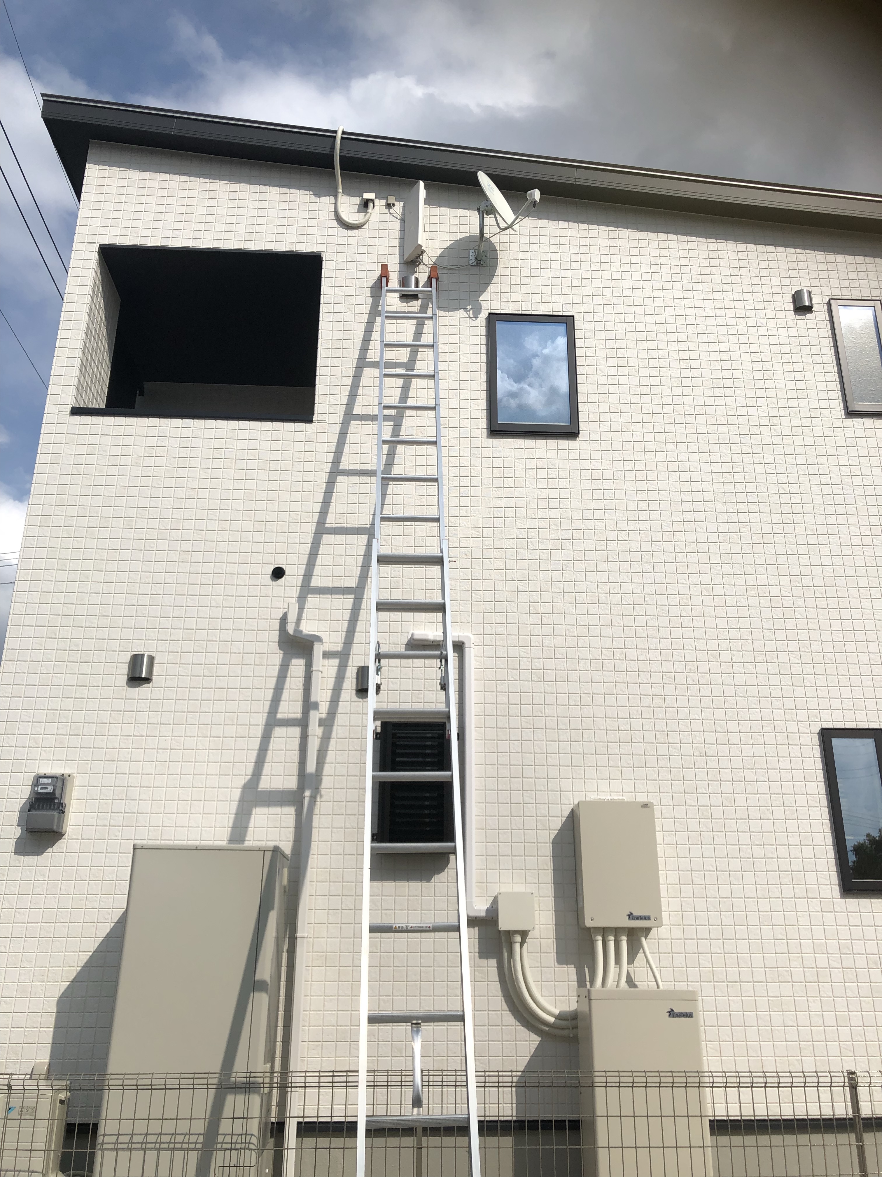久留米市御井町でのアンテナ工事
