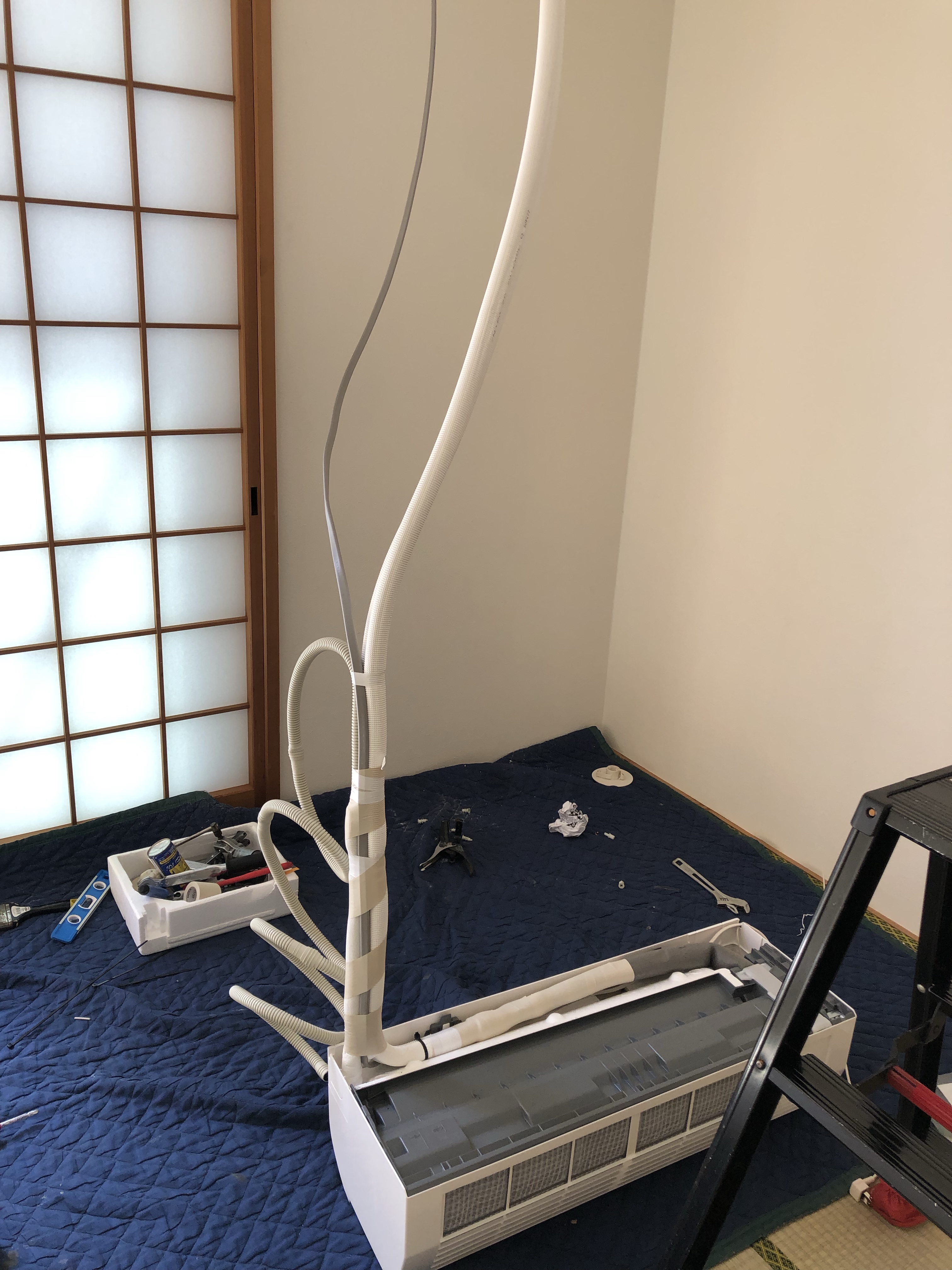 福岡県久留米市でのエアコン取り付け