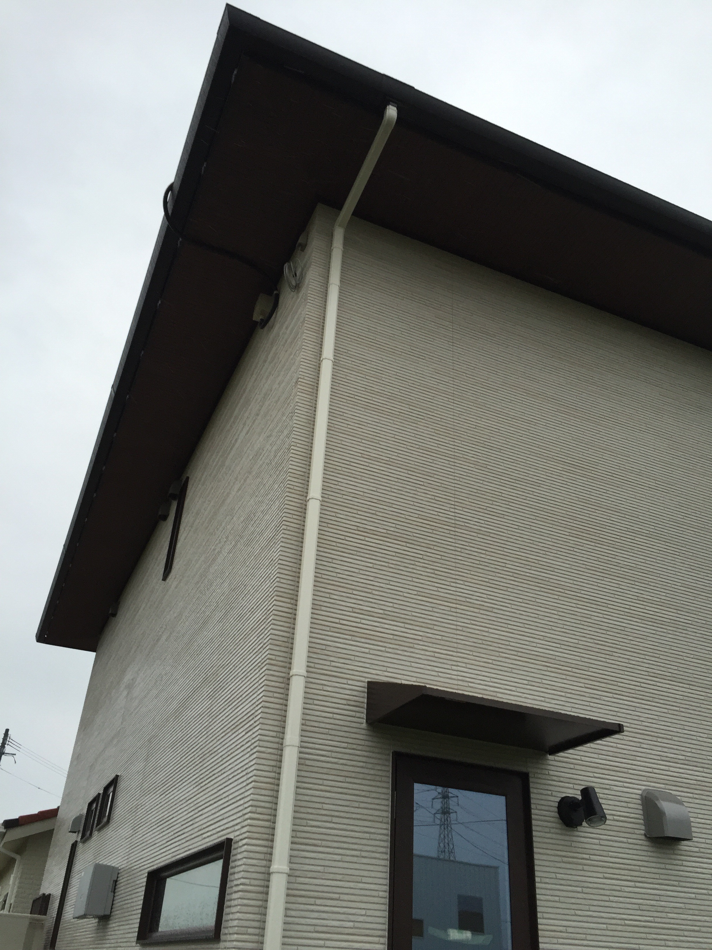 久留米市、筑後市、小郡市、柳川市、佐賀市のエアコン工事おまかせ下さい。