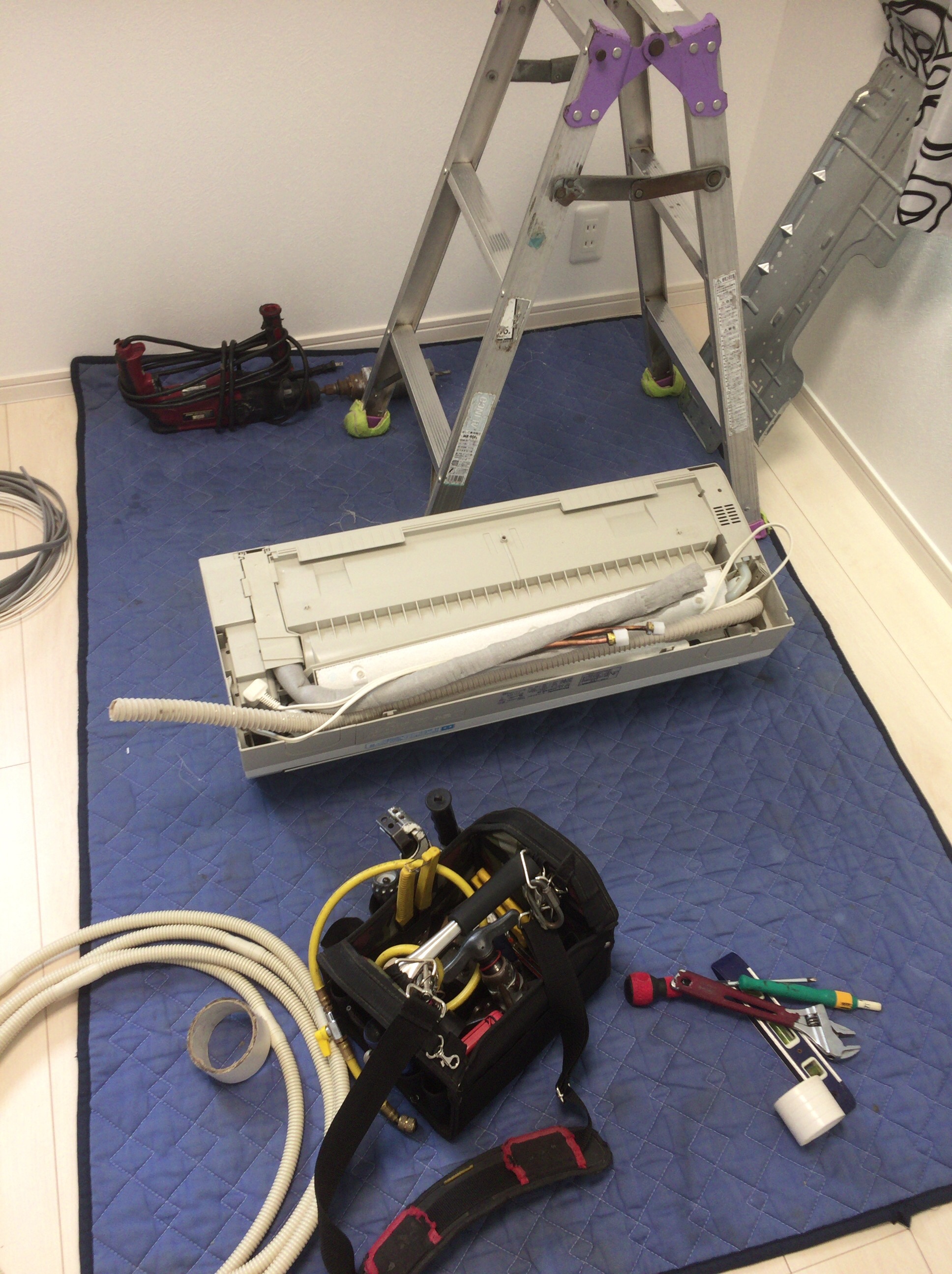 鳥栖市でのエアコン取り付け工事