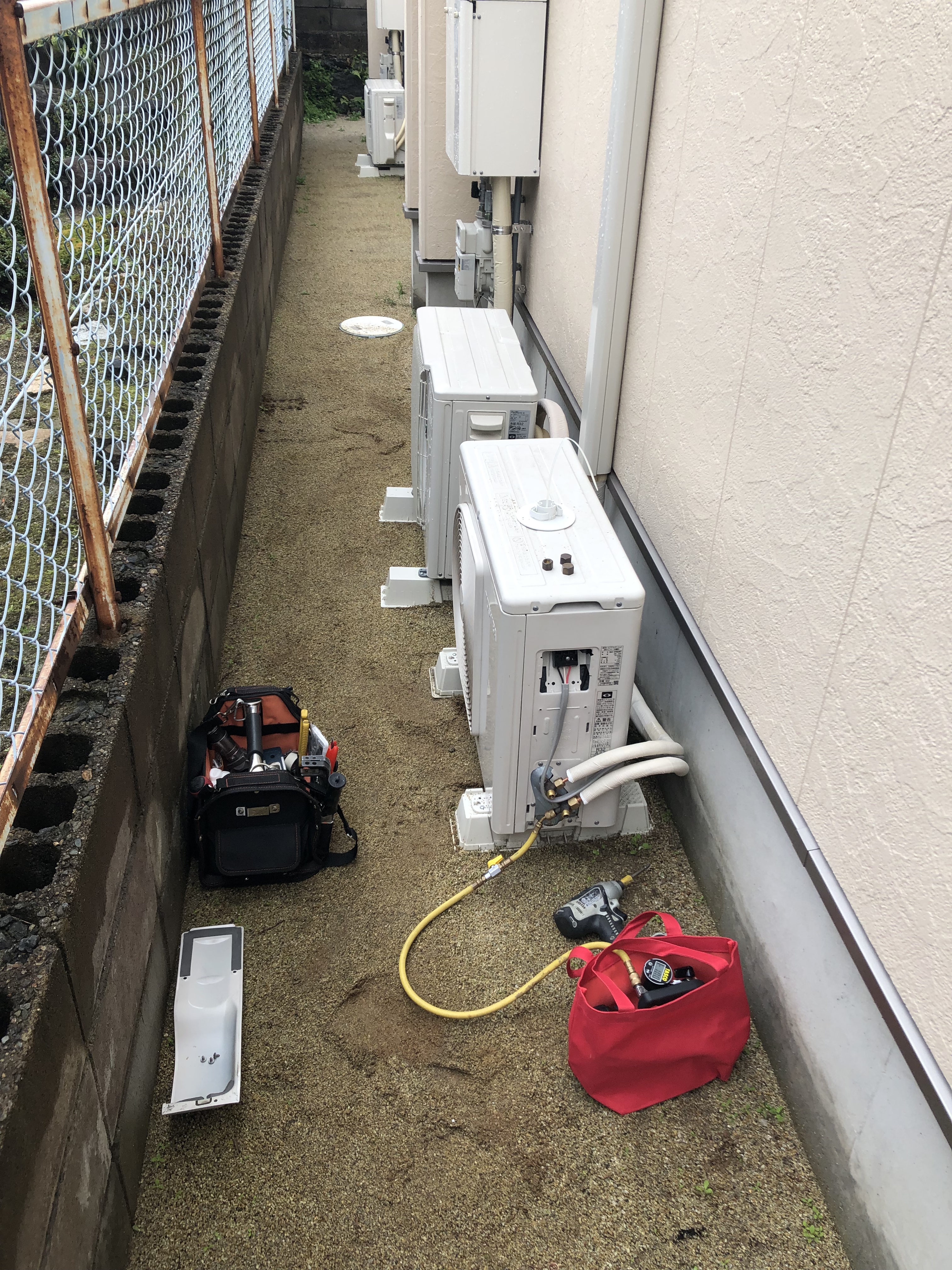 久留米市国分町でのエアコン取り付け